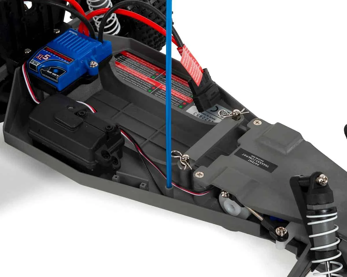 Traxxas Bandit: 1/10 Scale Off-Road Buggy Battery and DC Charger Blue 7 Traxxas Bandit: 1/10 Scale Off-Road Buggy Battery and DC Charger Blue - Image 5