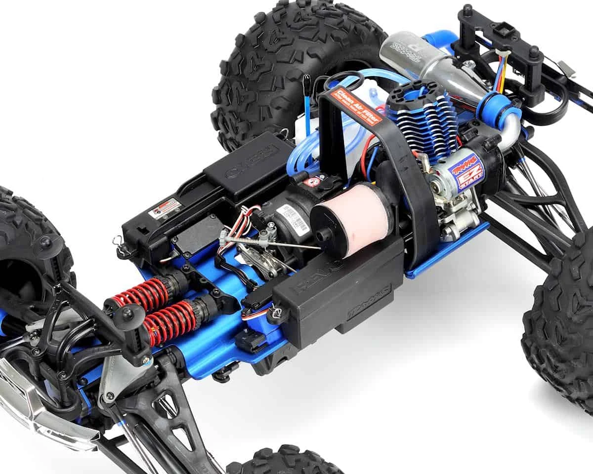 Traxxas Revo 3.3: 1/10 Scale 4WD Nitro-Powered Monster Truck with Telemetry Sensors with TSM Blue 7 Traxxas Revo 3.3: 1/10 Scale 4WD Nitro-Powered Monster Truck with Telemetry Sensors with TSM Blue - Image 5
